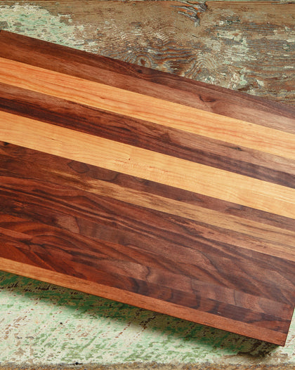 Walnut Big Easy Cutting Board with curved edge