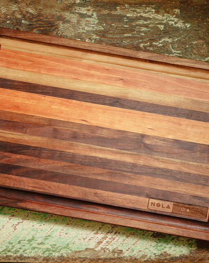 Walnut Big Easy Cutting Board with curved edge