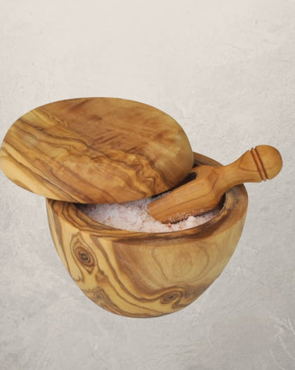 olive wood salt cellar with lid and scoop, small wooden bowl for salt and spices with natural grain pattern