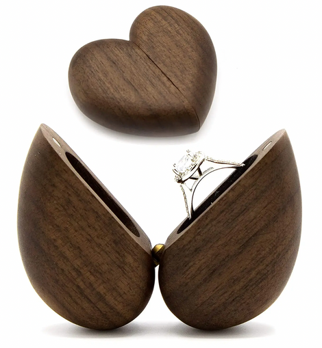 Heart Shape Ring Box-Golden – Momentz